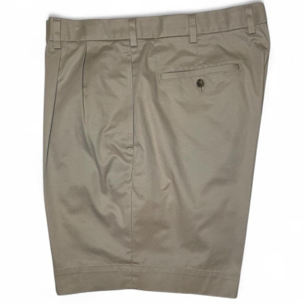 Brooks Brothers 1818 Lightweight Advantage Chino Stretch Pleated Tan Shorts W38